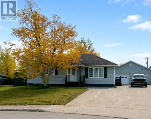 10 Maple Crescent, Labrador City, Newfoundland & Labrador A2V1Y1