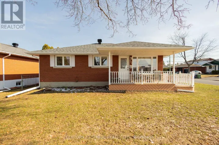 247 15TH ST. W STREET, Cornwall, Ontario K6J3K2