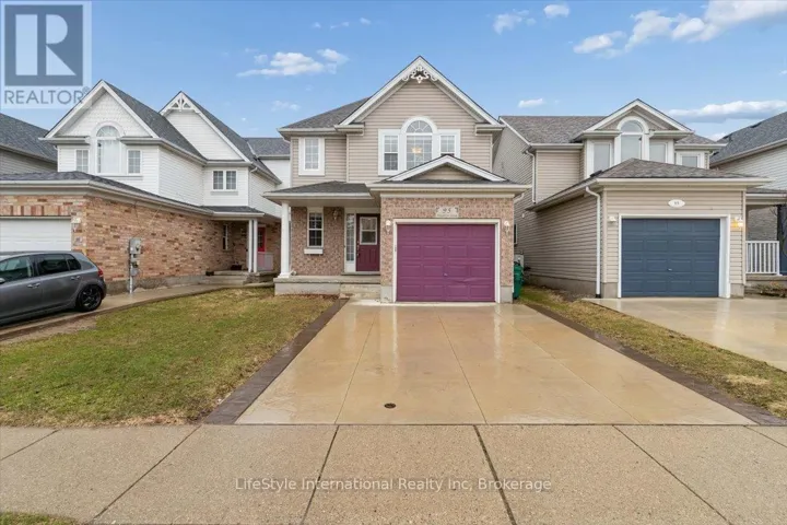 95 HOUGHTON STREET, Cambridge, Ontario N3C4L2