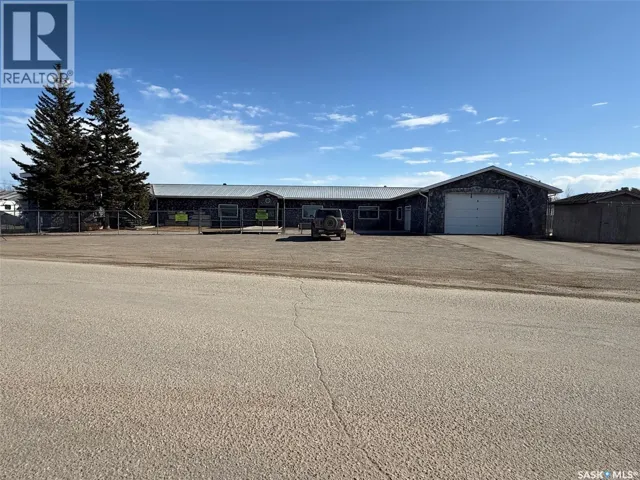 310 Husky AVENUE, Air Ronge, Saskatchewan S0J3G0