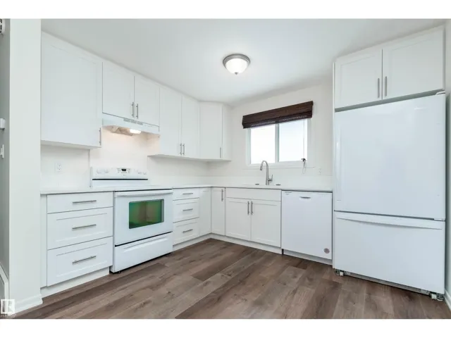 14636 25 ST NW, Edmonton, Alberta T5Y1X4