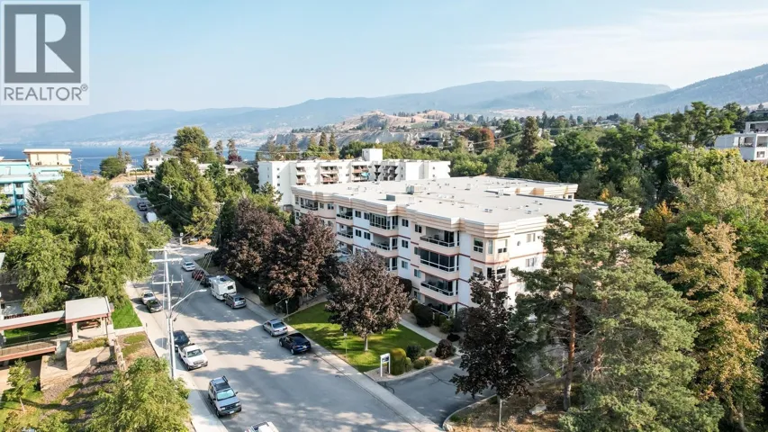 130 ABBOTT Street Unit# 211, Penticton, British Columbia V2A8P3