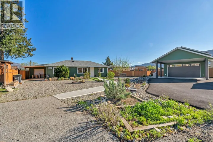 5900 Shamrock Place, Oliver, British Columbia V0H1T6