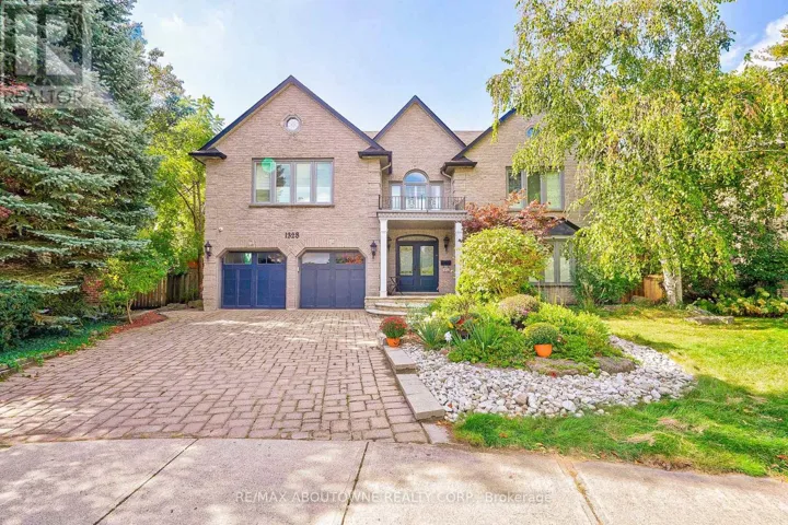 1328 KING HENRY COURT, Oakville (GA Glen Abbey), Ontario L6M2Y6