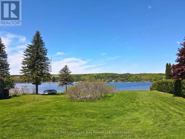 46 BECK BOULEVARD, Penetanguishene, Ontario L9M1E2