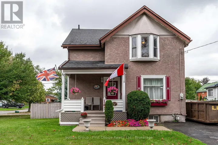 141 PERTH STREET, Stratford, Ontario N5A3Y1