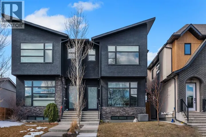 2231 36 Street SW, Calgary, Alberta T3E2Z3
