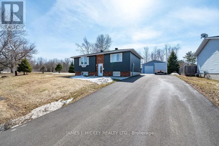 1108 BOUNDARY ROAD, Pembroke, Ontario K8A7X1