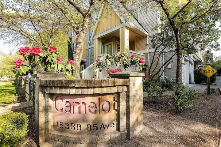 9 16388 85 AVENUE, Surrey, British Columbia V4N5G2