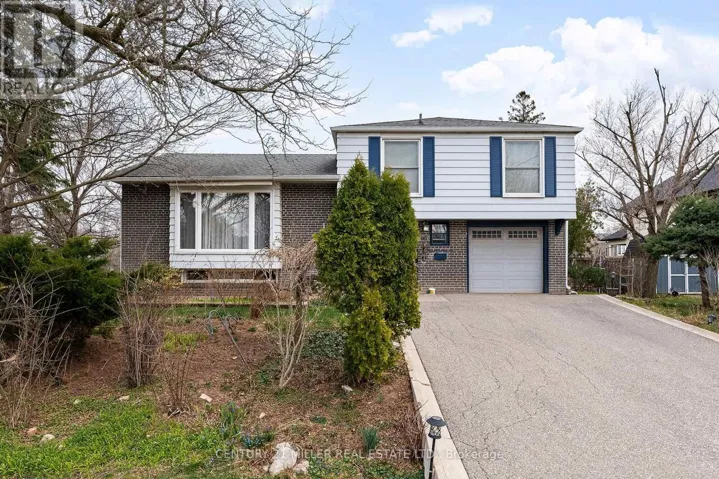 557 TRAFFORD CRESCENT, Oakville (WO West), Ontario L6L3T4