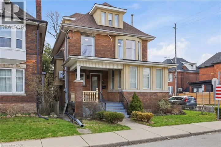 65 FAIRHOLT Road S Unit# 2, Hamilton, Ontario L8M2T5