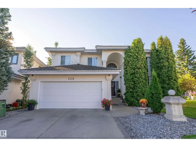 528 Carse LN NW, Edmonton, Alberta T6R2L7
