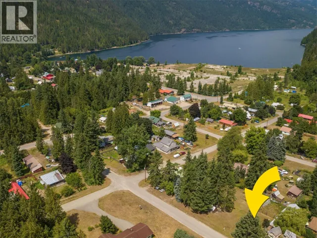 Lot B PARK Avenue, Slocan, British Columbia V0G2C0