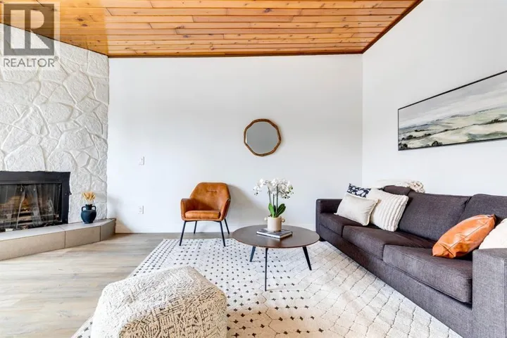 B, 1415 44 Street SE, Calgary, Alberta T2A5E6