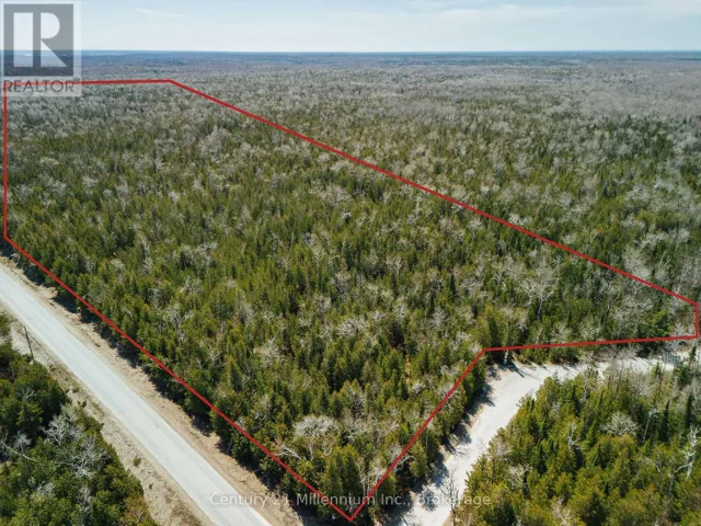 PT LT 24-25 CON 4 EBR, Northern Bruce Peninsula, Ontario N0H1W0