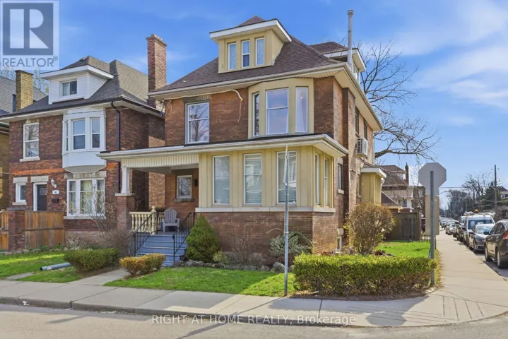 2 - 65 FAIRHOLT ROAD S, Hamilton (Stipley), Ontario L8M2T5