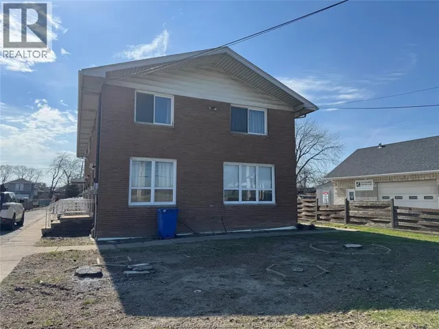 3027 WALKER ROAD Unit# B, Windsor, Ontario N8W3R4