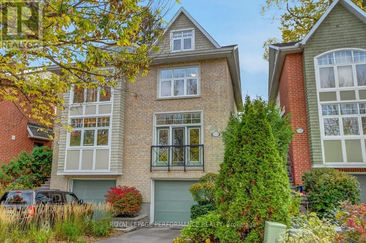 318 IONA STREET, Ottawa, Ontario K1Z7B9
