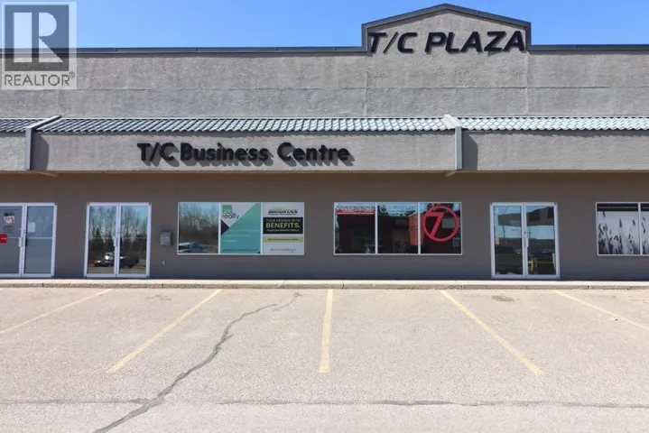 3, 1335 Trans Canada Way SE, Medicine Hat, Alberta T1B1J1