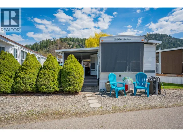 1835 Bakery Frontage Road Unit# 95, Christina Lake, British Columbia V0H1E2