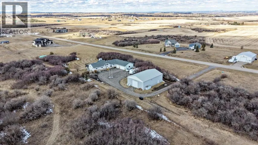 40107 299 Avenue E, Rural Foothills County, Alberta T1S4R2