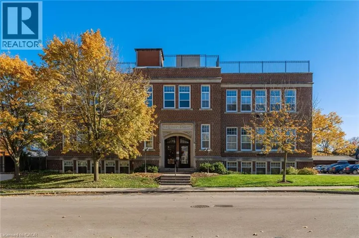 35 ALEXANDRA Avenue Unit# 105, Waterloo, Ontario N2L1L4