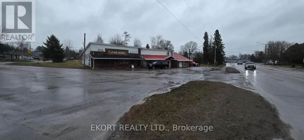 203 RUSSELL STREET, Centre Hastings, Ontario K0K2K0