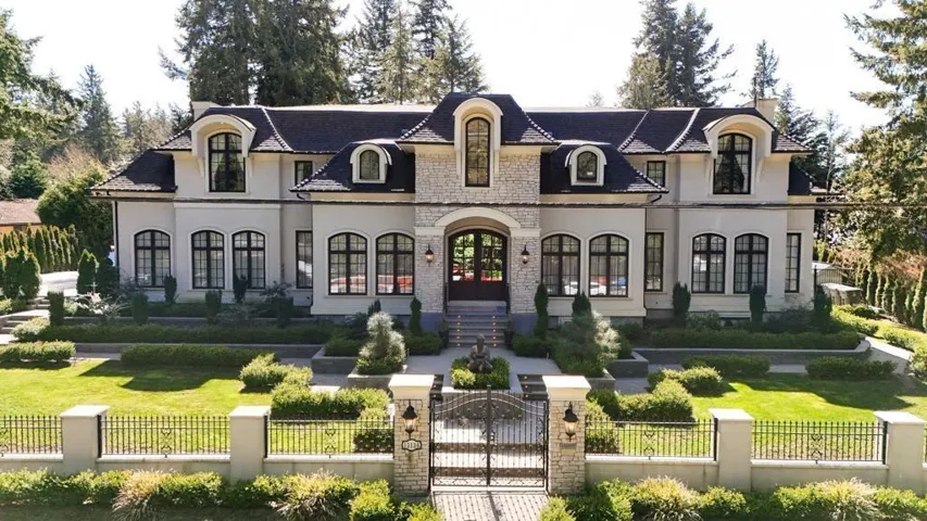 13136 24 AVENUE, Surrey, British Columbia V4A2G1