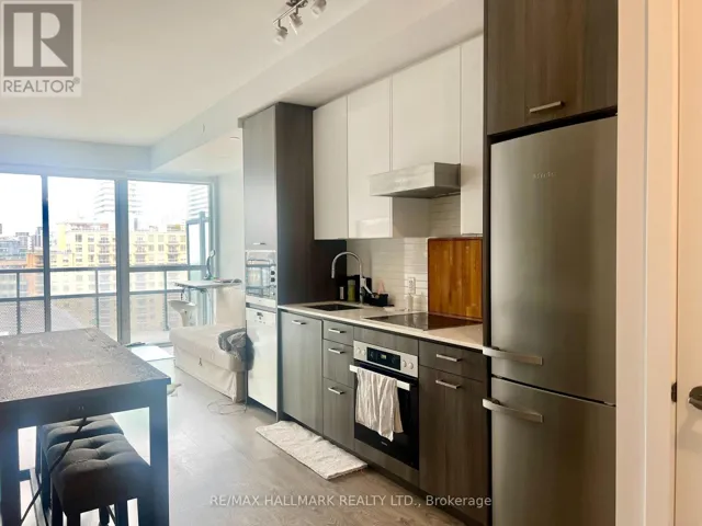 1308 - 11 LILLIAN STREET, Toronto (Mount Pleasant West), Ontario M4S2H7