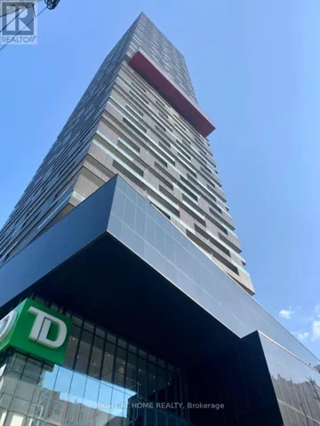 2210 - 8 EGLINTON AVENUE E, Toronto (Mount Pleasant West), Ontario M4P0C1