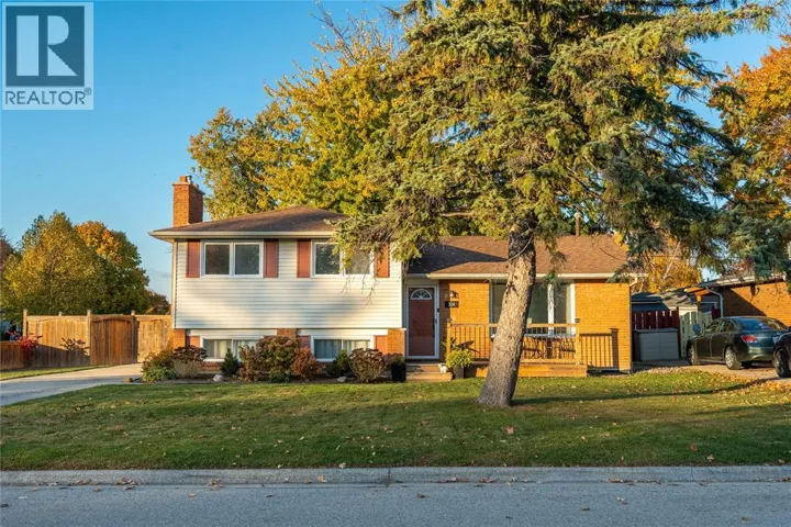 304 BRENTWOOD CRESCENT, St Clair, Ontario N0N1G0