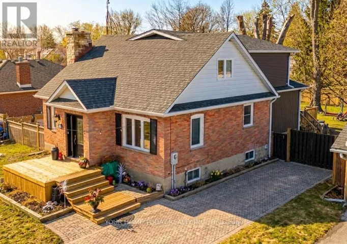 20 ELGIN STREET, Halton Hills (Georgetown), Ontario L7G3M3