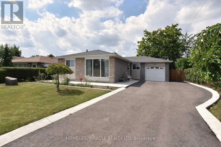 53 ASCOT AVENUE, Brampton (Avondale), Ontario L6T2P3