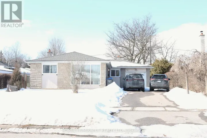 53 ASCOT AVENUE, Brampton (Avondale), Ontario L6T2P3
