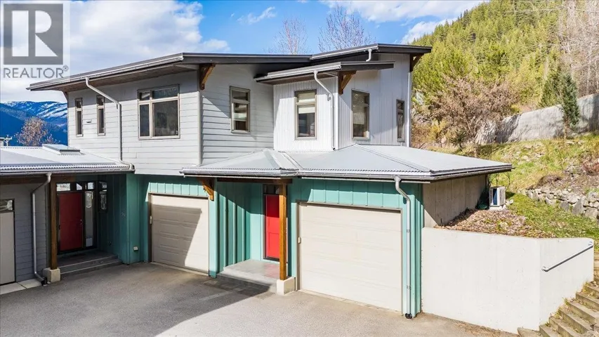 1106 SEVENTH Street Unit# 25, Nelson, British Columbia V1L0A1