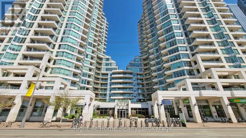 209 - 228 QUEENS QUAY W, Toronto (Waterfront Communities), Ontario M5J2X1