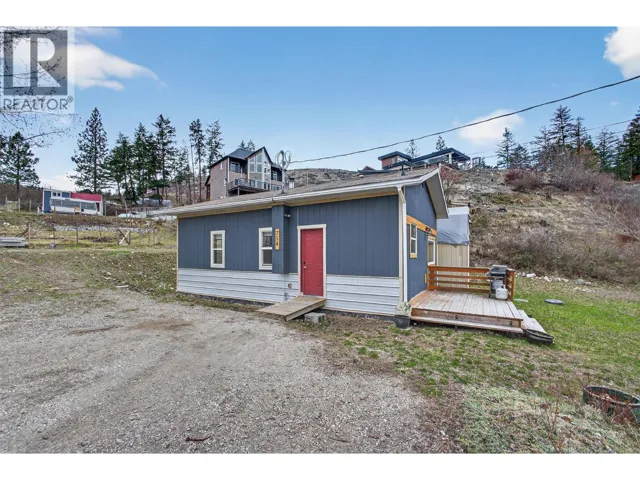 754 Wood Road, Kelowna, British Columbia V1Z3V6