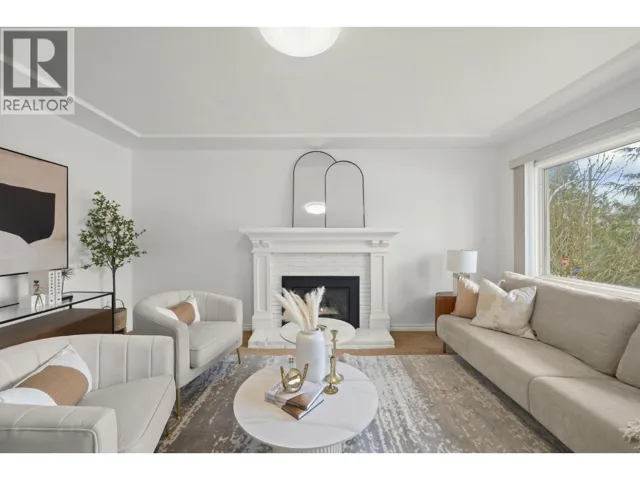 7776 DAVIES STREET, Burnaby, British Columbia V3N3H4