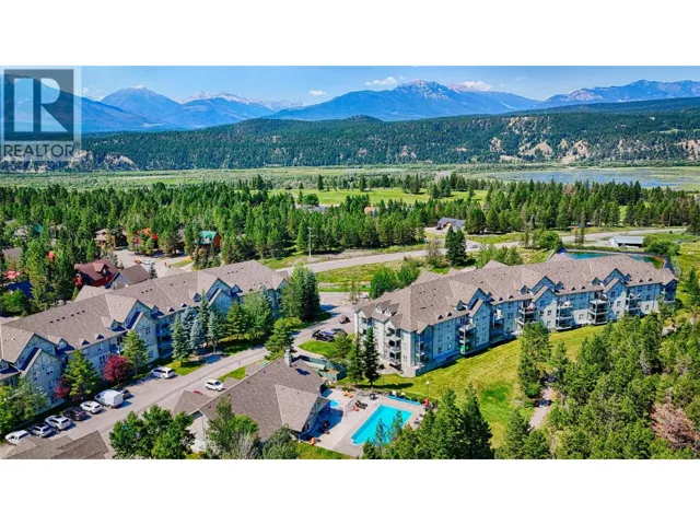 4765 FORSTERS LANDING Road Unit# 314, Radium Hot Springs, British Columbia V0A1M0