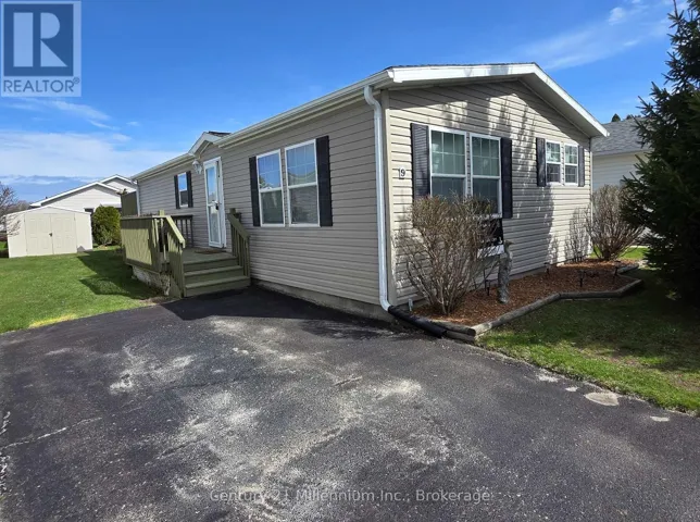 9 ILLINOIS CRESCENT, Wasaga Beach, Ontario L9Z3A8