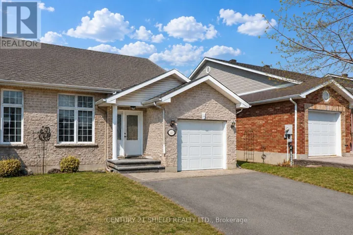 127 HEMLOCK CRESCENT, Cornwall, Ontario K6H7L7