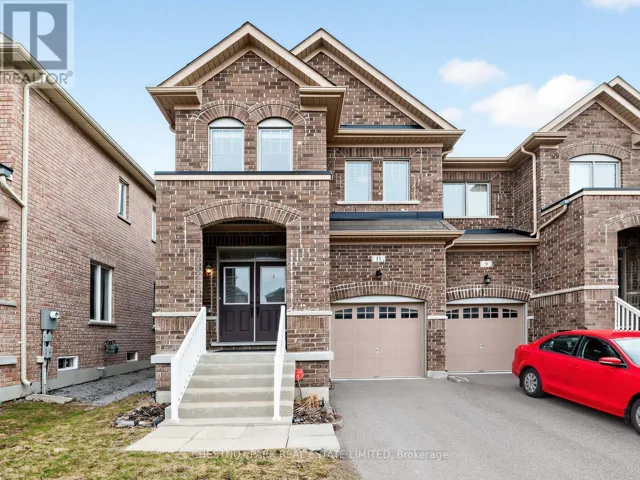 11 CONSTABLE STREET, Aurora, Ontario L4G1B7