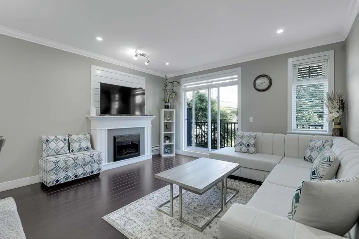 50 6383 140 STREET, Surrey, British Columbia V3W0E9