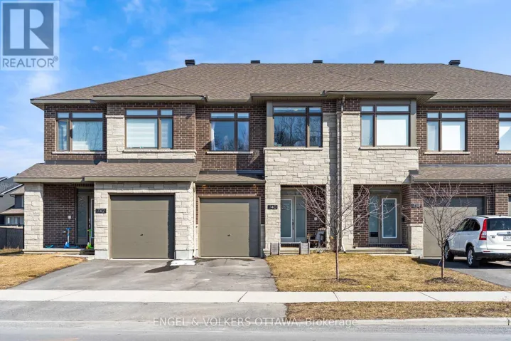740 MIIKANA ROAD, Ottawa, Ontario K1X0H6