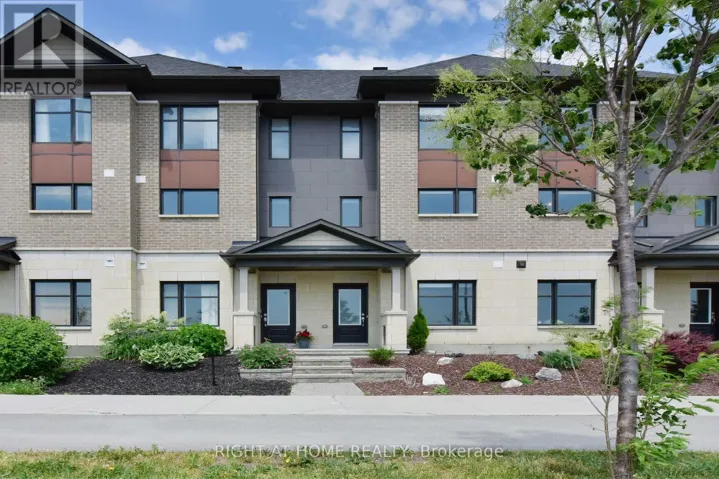 520 SILVERTIP LANE, Ottawa, Ontario K2T0H7