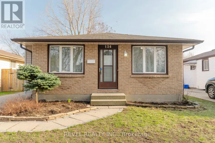 136 LACEY CRESCENT, London South (South X), Ontario N6E2E7