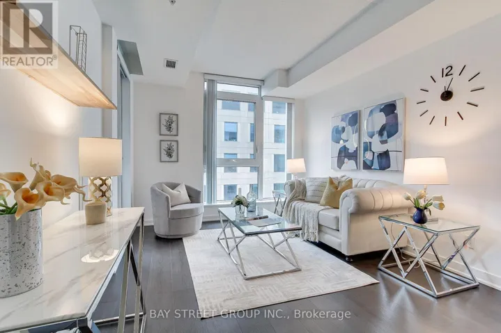 517 - 199 RICHMOND STREET, Toronto (Waterfront Communities), Ontario M5V0H4