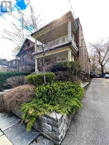 MAIN + LOWER - 21 MELGUND ROAD, Toronto (Casa Loma), Ontario M5R1Z9