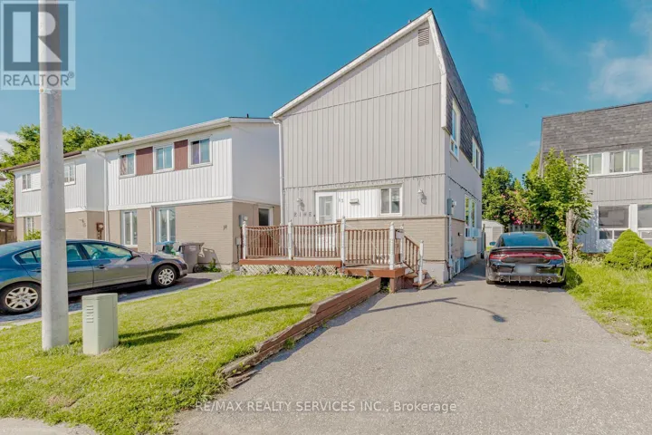 13 GREENBUSH COURT, Brampton (Northgate), Ontario L6S2K2
