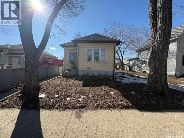 1750 Ottawa STREET, Regina, Saskatchewan S4P1P2